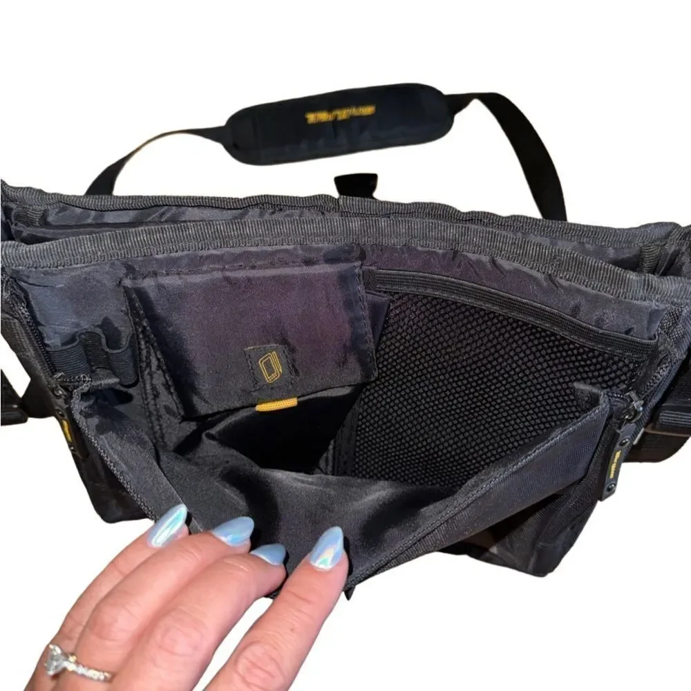 Targus CityGear Atlanta Messenger Mini Case